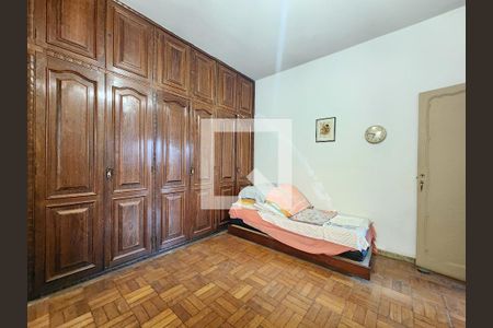 Quarto 2 de casa à venda com 3 quartos, 288m² em Santa Tereza, Belo Horizonte