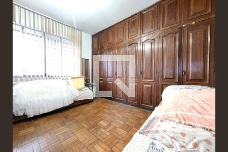 Quarto 2 de casa à venda com 3 quartos, 288m² em Santa Tereza, Belo Horizonte