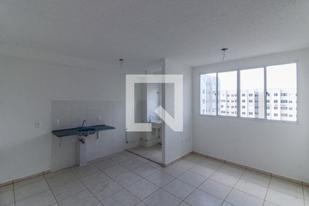 Sala de apartamento para alugar com 2 quartos, 60m² em Vargem Grande, Rio de Janeiro