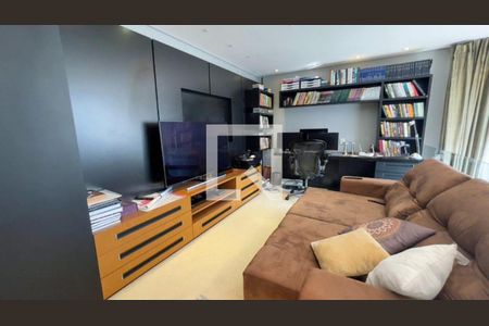 Apartamento à venda com 2 quartos, 130m² em Vila Nova Conceição, São Paulo