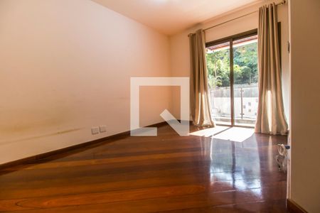 Sala de TV de apartamento à venda com 3 quartos, 120m² em Alphaville, Santana de Parnaíba