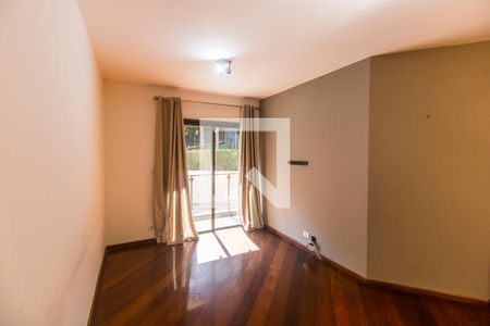 Sala de TV de apartamento à venda com 3 quartos, 120m² em Alphaville, Santana de Parnaíba