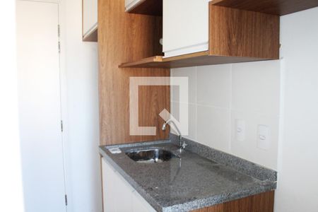 Cozinha de apartamento para alugar com 2 quartos, 33m² em Água Branca, São Paulo