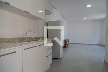 Cozinha de kitnet/studio para alugar com 1 quarto, 39m² em Vila Guarani (z Sul), São Paulo