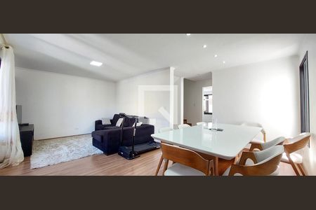 Sala de casa para alugar com 3 quartos, 247m² em Jardim Bela Vista, Santo André