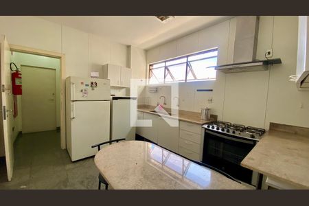 Cozinha de apartamento à venda com 3 quartos, 200m² em Gutierrez, Belo Horizonte