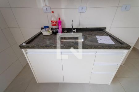 Sala/Cozinha de casa de condomínio para alugar com 2 quartos, 39m² em Jardim Vila Formosa, São Paulo