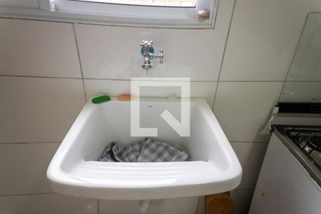 Sala/Cozinha/Área de Serviço de apartamento para alugar com 2 quartos, 39m² em Jardim Vila Formosa, São Paulo