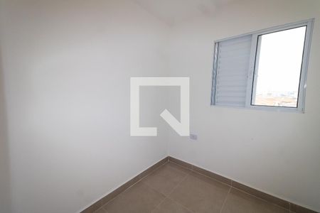 Quarto 1 de apartamento para alugar com 2 quartos, 39m² em Jardim Vila Formosa, São Paulo