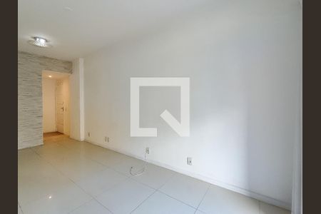 Sala de apartamento à venda com 1 quarto, 64m² em Grajaú, Rio de Janeiro