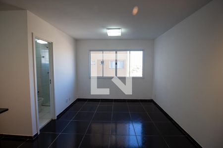 Sala de apartamento para alugar com 1 quarto, 30m² em Vila Campanela, São Paulo