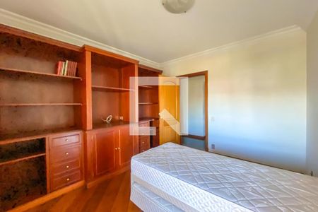 Apartamento à venda com 412m², 4 quartos e 5 vagas Apartamento à venda com 412m², 4 quartos e 5 vagasSuíte 2