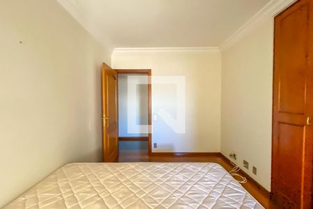 Apartamento à venda com 412m², 4 quartos e 5 vagas Apartamento à venda com 412m², 4 quartos e 5 vagasSuíte 3