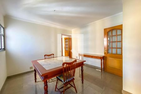 Apartamento à venda com 412m², 4 quartos e 5 vagas Apartamento à venda com 412m², 4 quartos e 5 vagasCopa