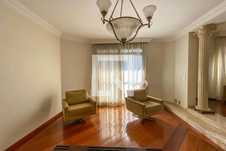 Apartamento à venda com 412m², 4 quartos e 5 vagas Apartamento à venda com 412m², 4 quartos e 5 vagasSala de Lareira