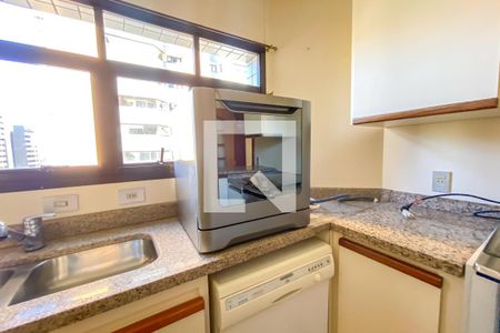 Apartamento à venda com 412m², 4 quartos e 5 vagas Apartamento à venda com 412m², 4 quartos e 5 vagasCozinha