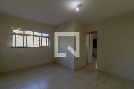 Sala de apartamento à venda com 3 quartos, 68m² em Vila Zamataro, Guarulhos