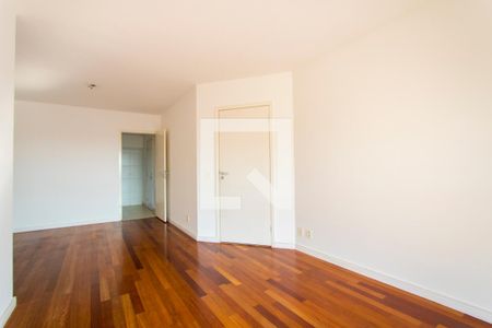 Sala de apartamento à venda com 3 quartos, 90m² em Vila Floresta, Santo André