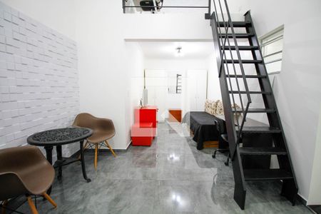 Sala de casa para alugar com 1 quarto, 50m² em Pinheiros, São Paulo