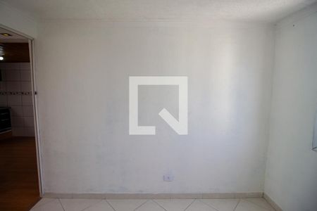 Quarto 1 de apartamento para alugar com 2 quartos, 44m² em Conjunto Residencial José Bonifácio, São Paulo