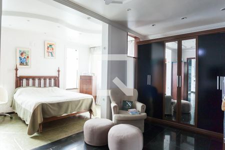 Casa de condomínio à venda com 890m², 7 quartos e 4 vagas Casa de condomínio à venda com 890m², 7 quartos e 4 vagassuite