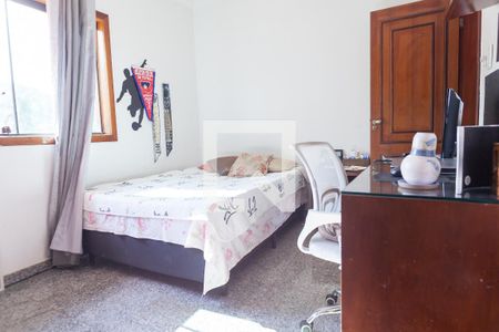 Casa de condomínio à venda com 890m², 7 quartos e 4 vagas Casa de condomínio à venda com 890m², 7 quartos e 4 vagasquarto 5