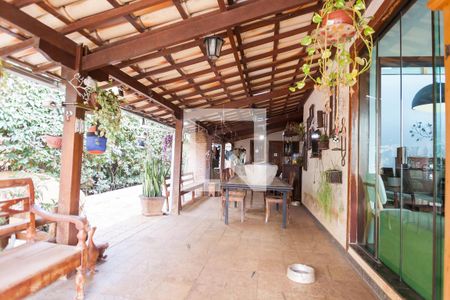 Casa de condomínio à venda com 890m², 7 quartos e 4 vagas Casa de condomínio à venda com 890m², 7 quartos e 4 vagasChurrasqueira