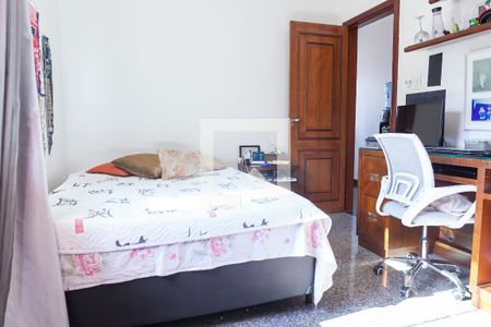 Casa de condomínio à venda com 890m², 7 quartos e 4 vagas Casa de condomínio à venda com 890m², 7 quartos e 4 vagasquarto 5