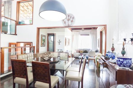 Casa de condomínio à venda com 890m², 7 quartos e 4 vagas Casa de condomínio à venda com 890m², 7 quartos e 4 vagasCopa