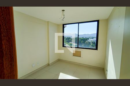 quarto 1 de apartamento para alugar com 3 quartos, 90m² em Pechincha, Rio de Janeiro