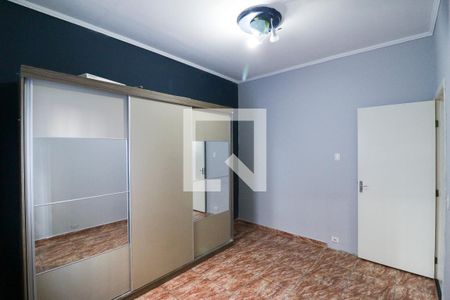 Suíte 1 de casa à venda com 4 quartos, 500m² em Vila Romero, São Paulo