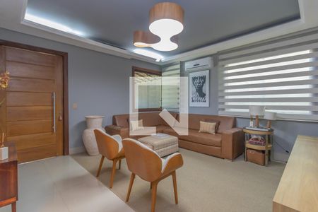 Sala de casa à venda com 3 quartos, 200m² em Lundcéia, Lagoa Santa