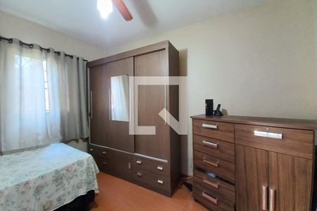 Quarto 2  de casa à venda com 2 quartos, 110m² em Vila Santana, Campinas