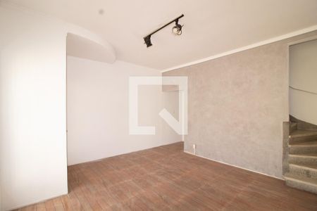 Sala de casa à venda com 3 quartos, 125m² em Vila Guilherme, São Paulo