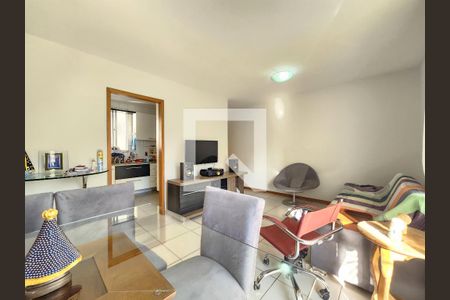 Sala de apartamento à venda com 3 quartos, 80m² em Silveira, Belo Horizonte