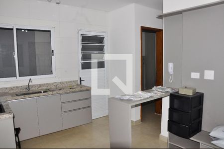 Sala e Cozinha de apartamento para alugar com 2 quartos, 39m² em Carandiru, São Paulo