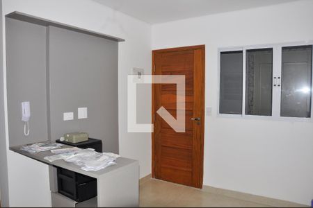 Sala e Cozinha de apartamento para alugar com 2 quartos, 39m² em Carandiru, São Paulo