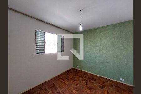 Quarto 1 de casa para alugar com 3 quartos, 260m² em Vila Marari, São Paulo