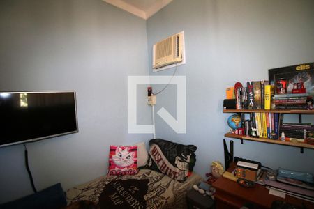 Quarto 1 de apartamento à venda com 2 quartos, 56m² em Cordovil, Rio de Janeiro