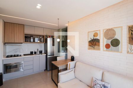 Sala/Cozinha/Área de Serviço de apartamento à venda com 2 quartos, 36m² em Parada Inglesa, São Paulo