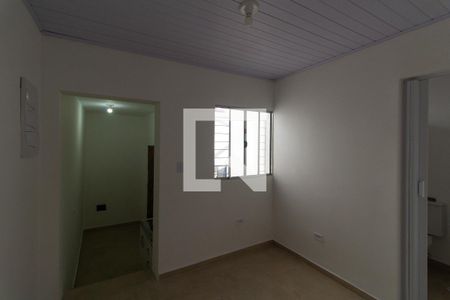 Sala de casa para alugar com 2 quartos, 60m² em Vila Darli, São Paulo