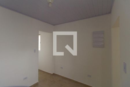 Sala de casa para alugar com 2 quartos, 60m² em Vila Darli, São Paulo