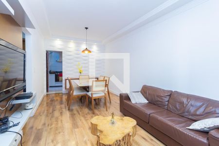 Sala de casa à venda com 3 quartos, 188m² em Fernão Dias, Belo Horizonte