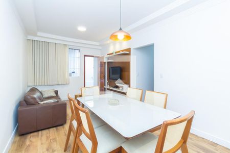 Sala de casa à venda com 3 quartos, 188m² em Fernão Dias, Belo Horizonte