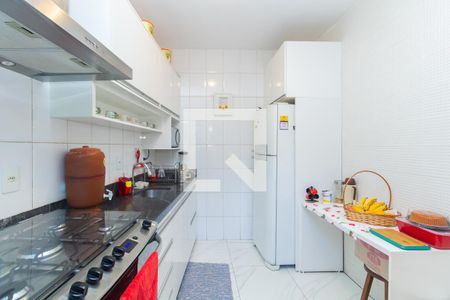 Cozinha de casa à venda com 3 quartos, 188m² em Fernão Dias, Belo Horizonte