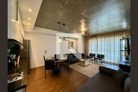 Sala de apartamento para alugar com 1 quarto, 69m² em Cidade Monções, São Paulo