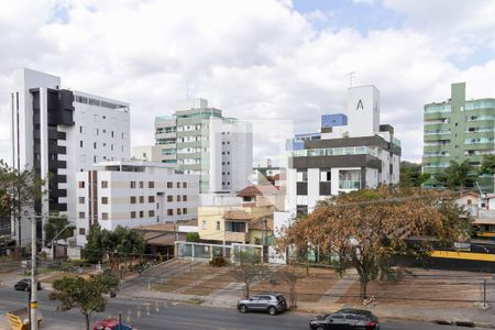 Vista da varanda da sala de apartamento à venda com 2 quartos, 68m² em Castelo, Belo Horizonte