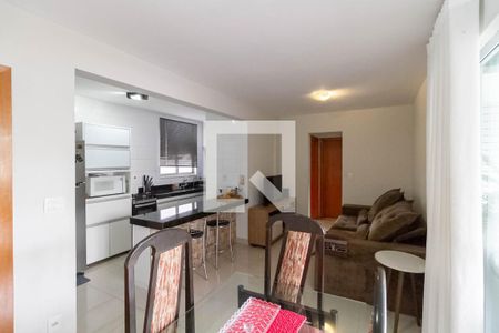 Sala de apartamento à venda com 2 quartos, 68m² em Castelo, Belo Horizonte