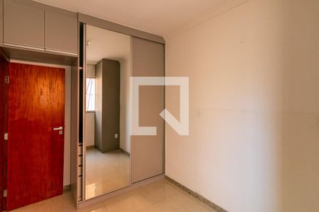 Quarto  de apartamento para alugar com 2 quartos, 50m² em Jardim America, Belo Horizonte