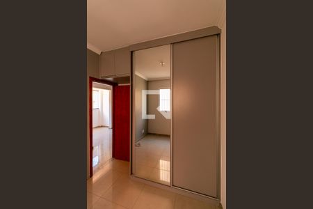 Quarto  de apartamento para alugar com 2 quartos, 50m² em Jardim America, Belo Horizonte